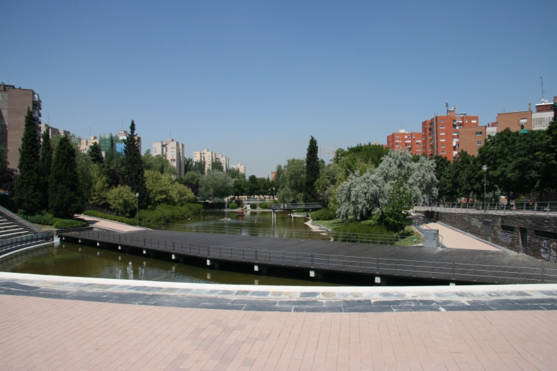 anfiteatro-lago-calor