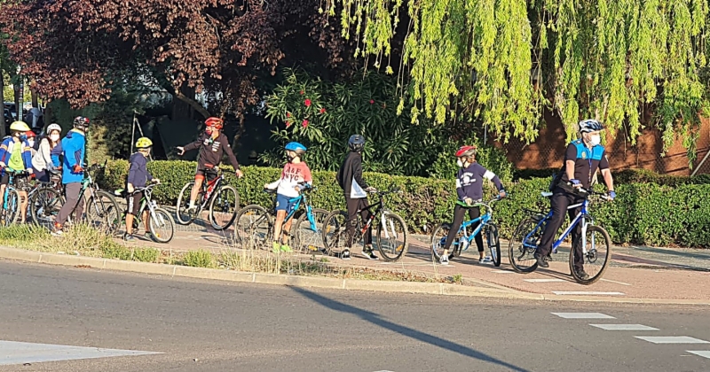 camino-escolar-en-bici-policia-local-coslada-2