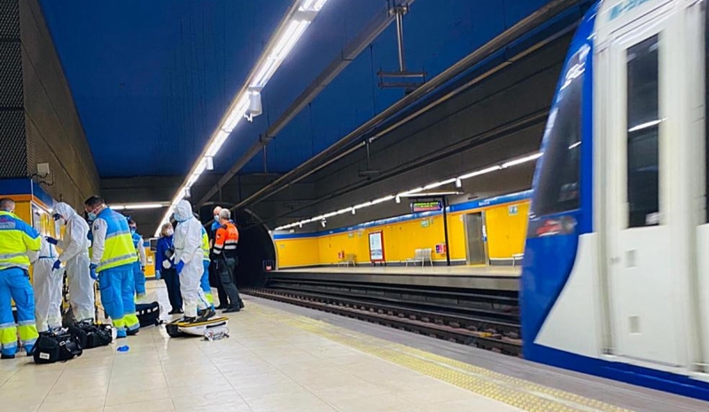 intervencion-policia-local-tareas-reanimacion-metro-mayo-2020-4