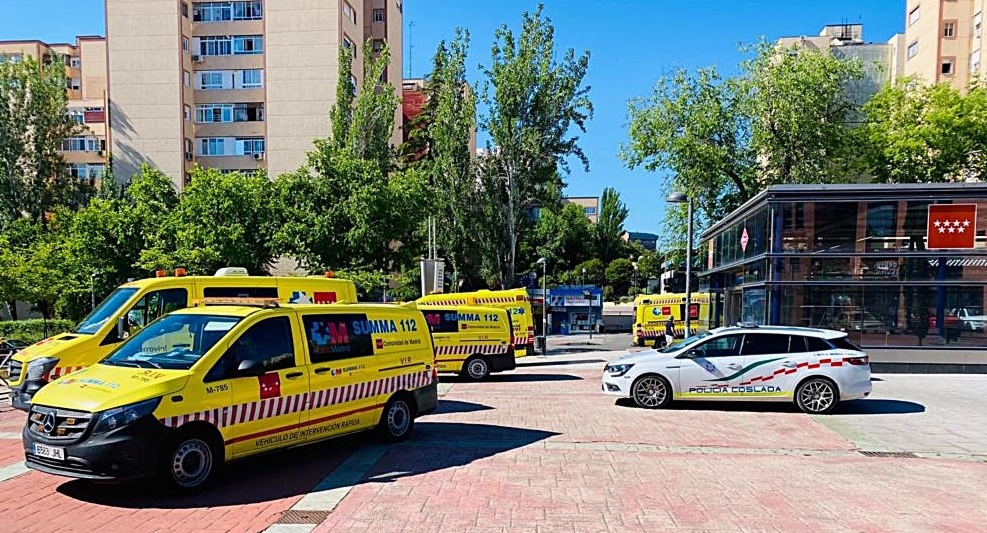 intervencion-policia-local-vehiculos-emergencias-metro-mayo-2020